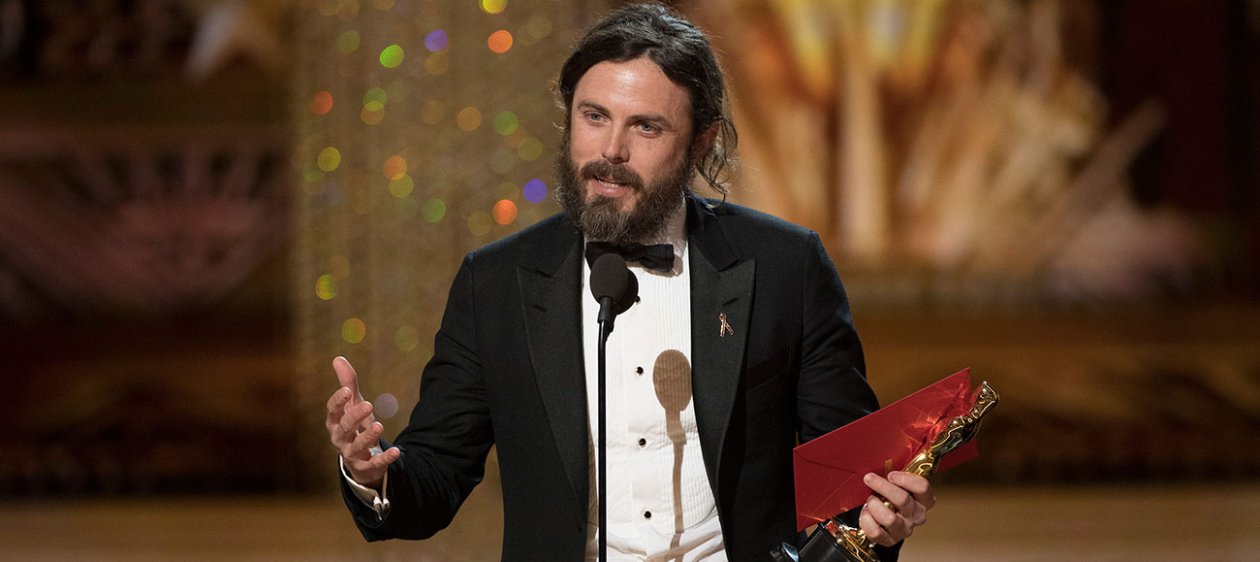 Casey Affleck gana el Oscar en medio de una antigua polémica