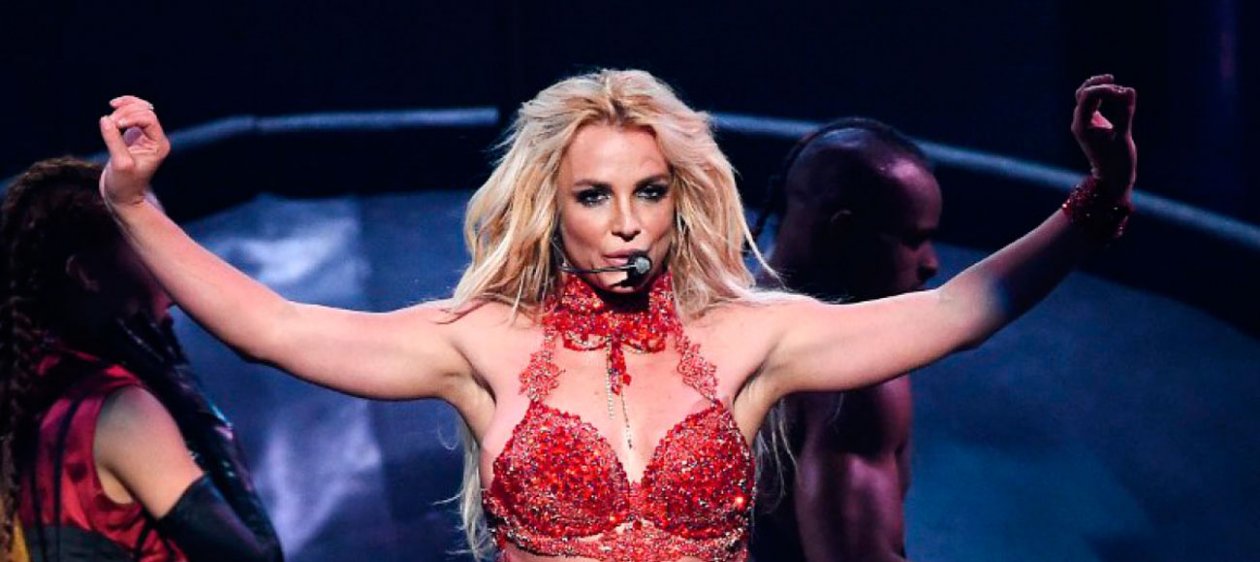 Britney Spears vivió un bochornoso momento sobre el escenario