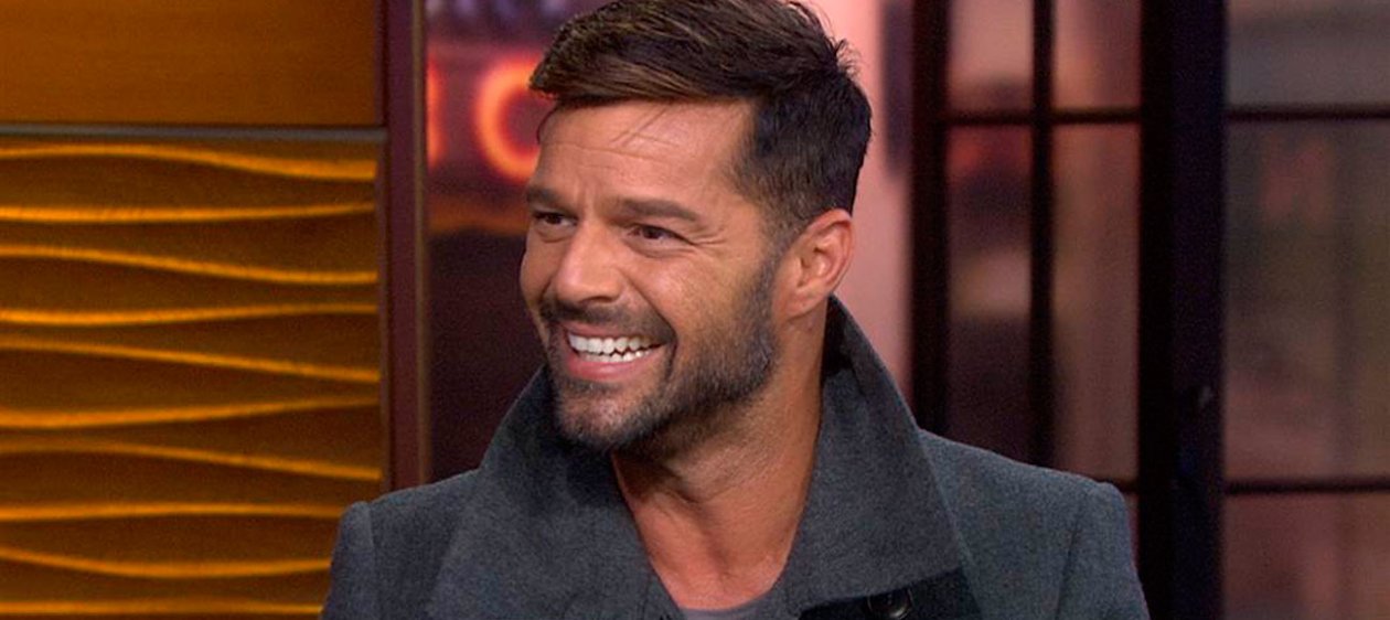 Ricky Martin es paparazeado luciendo un sexy traje de baño ¡Revisa las imágenes!